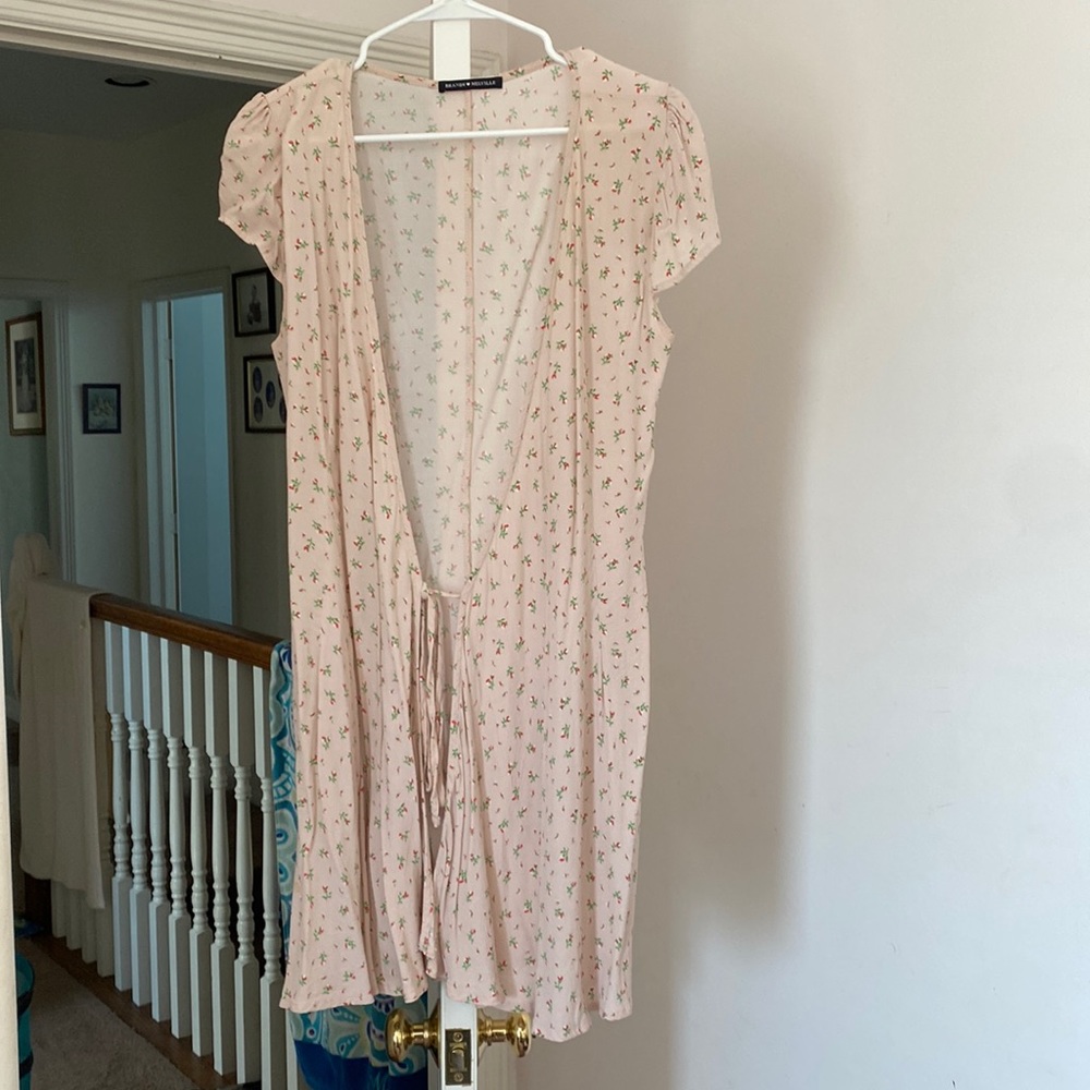 Brandy Melville Robbie dress